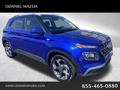 Used 2025 Hyundai Venue SEL