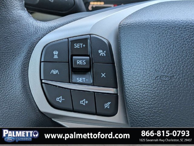 Used 2023 Ford Explorer XLT w/ Equipment Group 202A RWD image 27