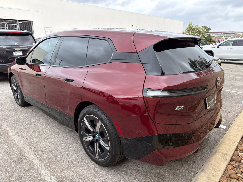Certified 2024 BMW iX xDrive50 w/ Sport Package AWD/4WD image 3