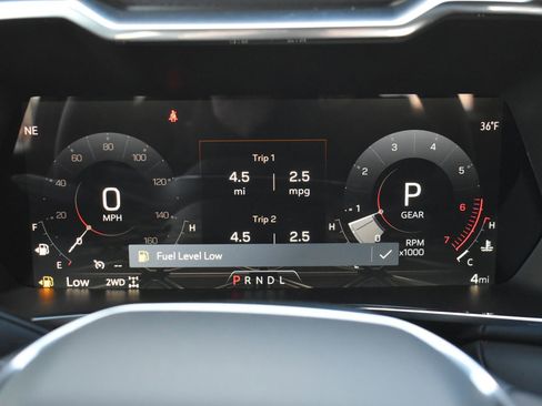 New 2026 GMC Canyon Elevation w/ Convenience Package image 31