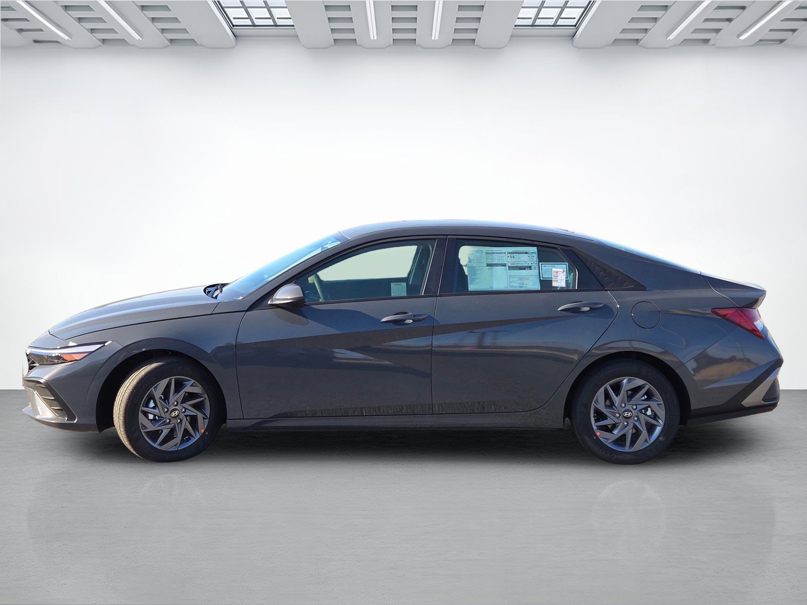New 2026 Hyundai Elantra Hybrid FWD image 7