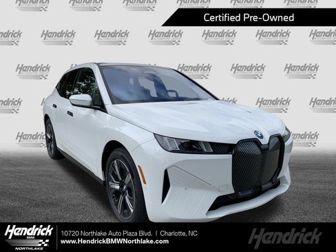 Used 2026 BMW iX xDrive60 w/ Premium Package AWD/4WD image 1
