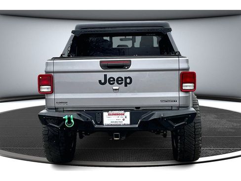 Used 2021 Jeep Gladiator Sport image 5