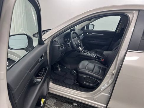 Used 2025 MAZDA CX-5 AWD 2.5 S w/ Preferred Package image 12