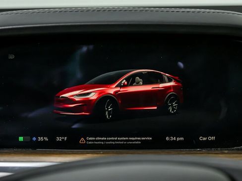 Used 2022 Tesla Model X image 23