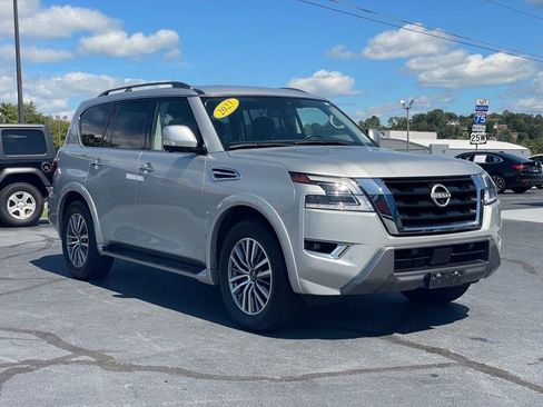 Used 2023 Nissan Armada SL image 1
