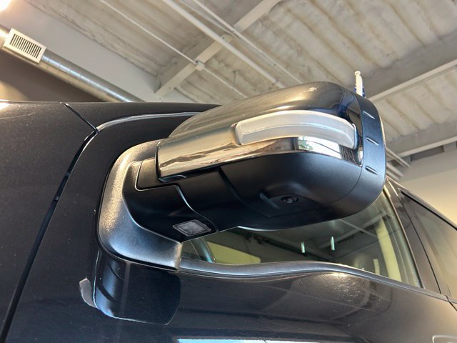 Used 2018 Nissan Titan Platinum Reserve w/ Platinum Utility Package AWD/4WD image 35