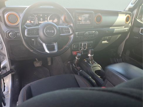 Used 2021 Jeep Gladiator Mojave AWD/4WD image 14