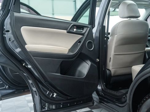 Used 2018 Subaru Forester 2.5i Limited AWD/4WD image 39