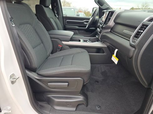 New 2026 RAM 1500 Big Horn w/ Night Edition image 7