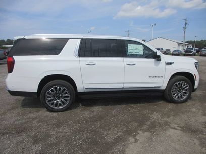 New 2026 GMC Yukon XL Elevation w/ Elevation Premium Package