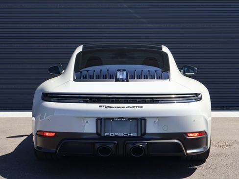 Used 2026 Porsche 911 Carrera 4 GTS AWD/4WD image 10