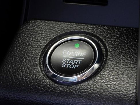Used 2020 Ford F250 Lariat w/ Tremor Off-Road Package AWD/4WD image 59