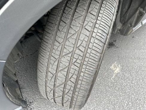 Used 2022 Subaru Ascent Limited image 34