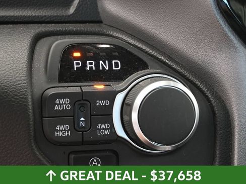 Used 2025 RAM 1500 Big Horn AWD/4WD image 25