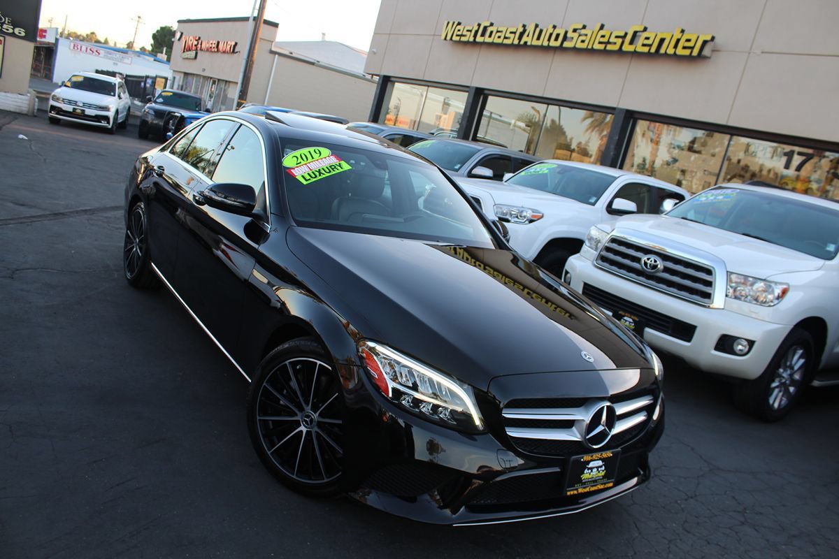 Used 2019 Mercedes-Benz C 300 Sedan image 38
