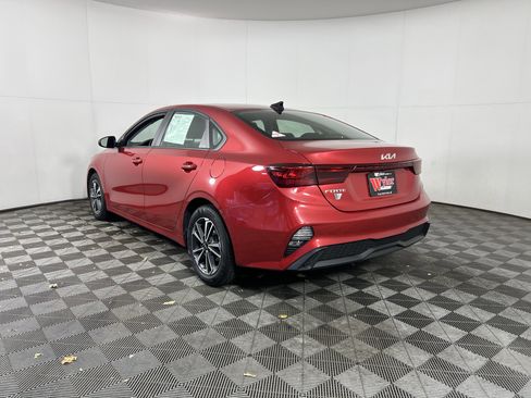Certified 2024 Kia Forte LXS image 12
