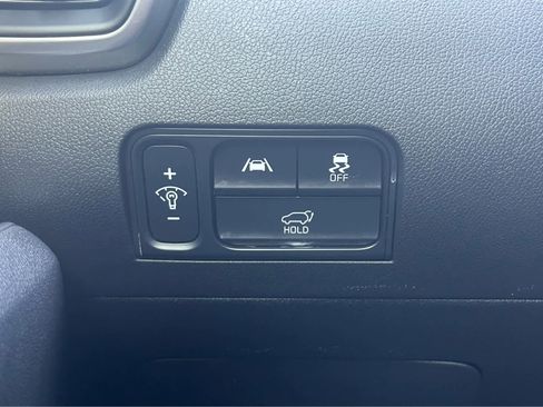 Used 2023 Kia Sorento X-Line EX image 17