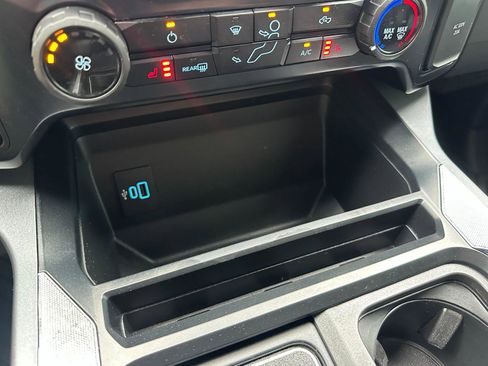 Used 2023 Ford F250 XLT w/ Black Appearance Package image 46