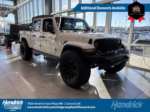 New 2025 Jeep Gladiator Willys image 1