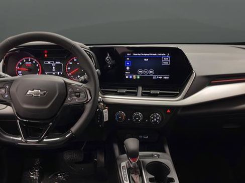 New 2026 Chevrolet Trax RS FWD image 11