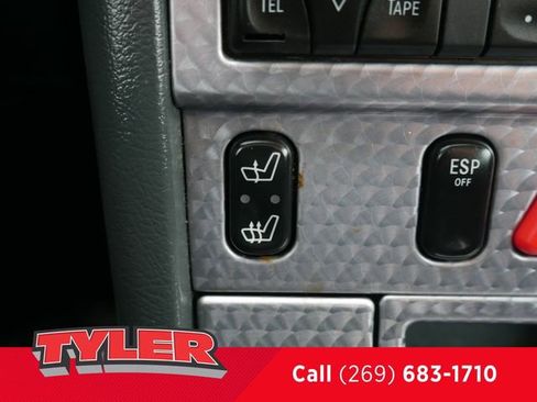 Used 2004 Mercedes-Benz SLK 230 image 32