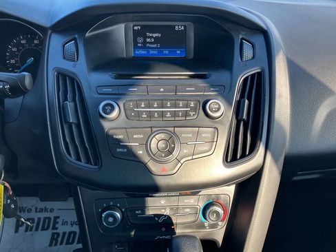 Used 2017 Ford Focus SE w/ Interior Protection Package image 19