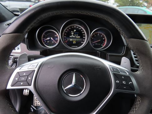 Used 2014 Mercedes-Benz E 63 AMG S-Model image 18