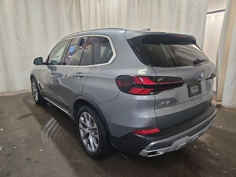 Used 2025 BMW X5 xDrive50e w/ Climate Comfort Package AWD/4WD image 2
