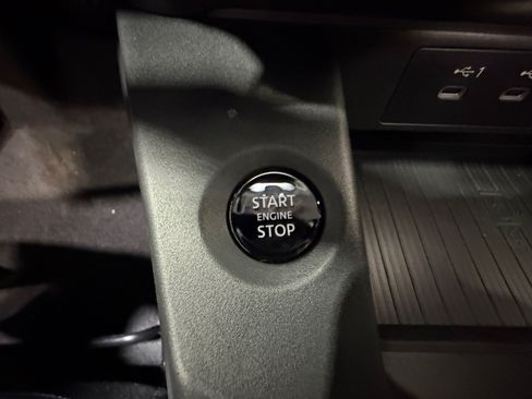New 2026 Nissan Sentra SV w/ SV Convenience Package FWD image 30