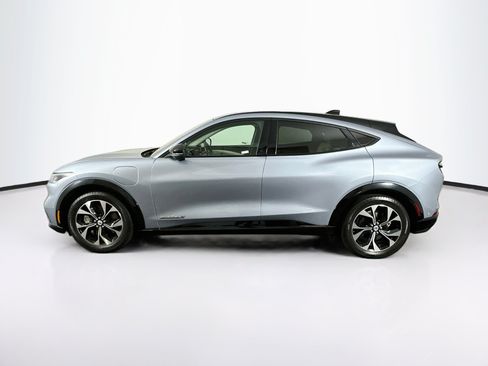 Used 2022 Ford Mustang Mach-E Premium AWD/4WD image 4