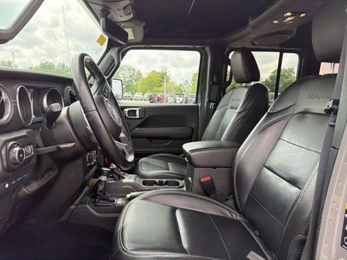 Used 2021 Jeep Wrangler Unlimited Sahara w/ Cold Weather Group AWD/4WD image 21