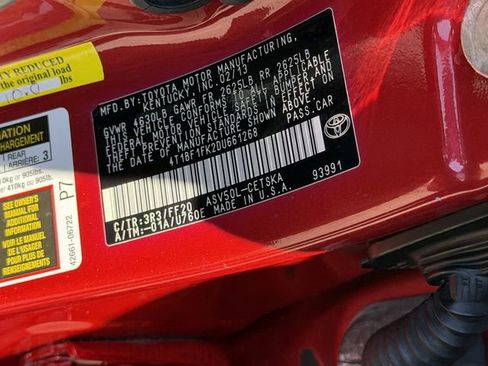 Used 2013 Toyota Camry SE image 24