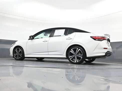 Used 2022 Nissan Sentra SR w/ SR Premium Package FWD image 43
