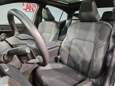 Used 2025 Toyota Camry XSE FWD image 24
