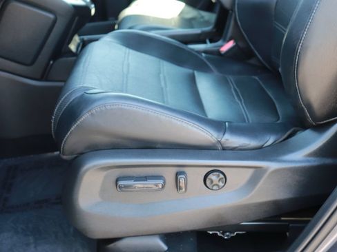 Used 2020 Honda CR-V EX-L image 10