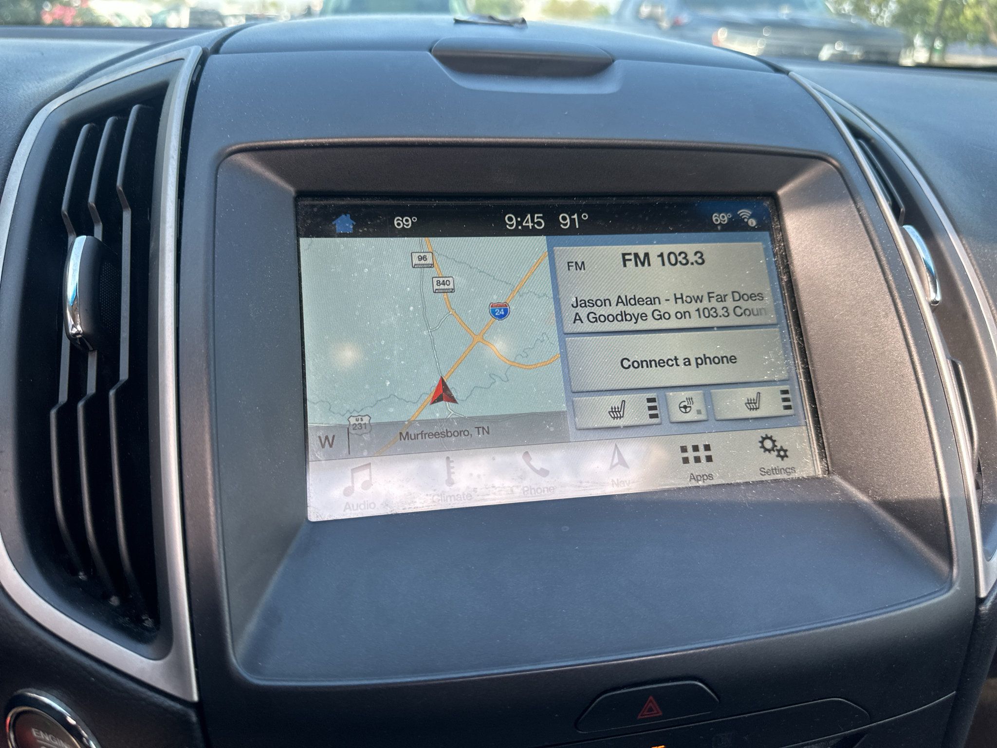 Used 2018 Ford Edge SEL w/ Equipment Group 201A AWD/4WD image 28