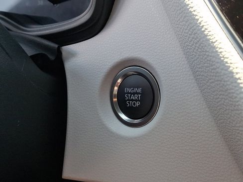Used 2026 Toyota Corolla SE FWD image 23