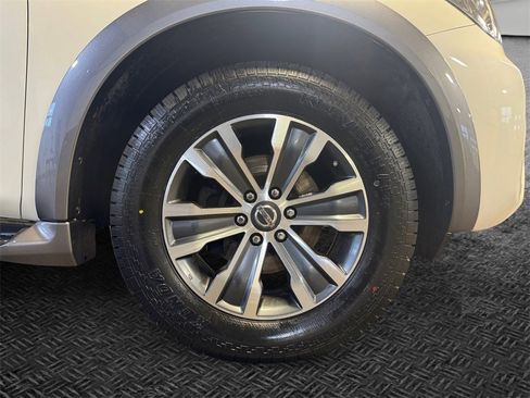 Used 2019 Nissan Armada SL w/ Premium Package image 11