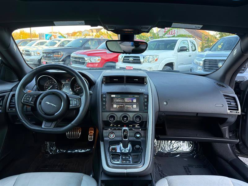 Used 2016 Jaguar F-TYPE S AWD/4WD image 20