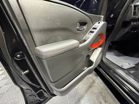Certified 2022 Nissan Frontier Pro-X w/ Technology Package image 13