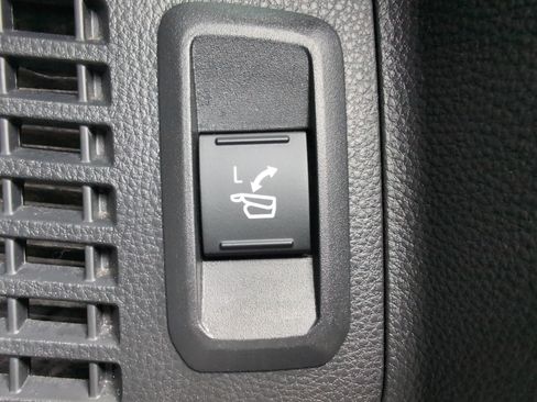 Certified 2025 Toyota Sequoia TRD Pro AWD/4WD image 38