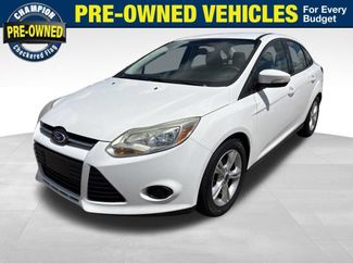 Used 2014 Ford Focus SE FWD video 1