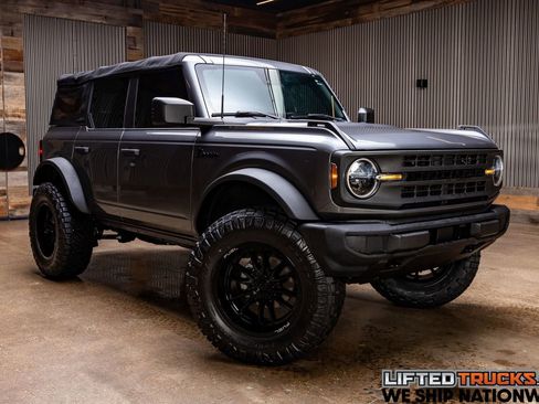 Used 2022 Ford Bronco 4-Door w/ Sasquatch Package image 1