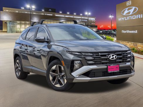 Certified 2026 Hyundai Tucson SEL Plus FWD image 3