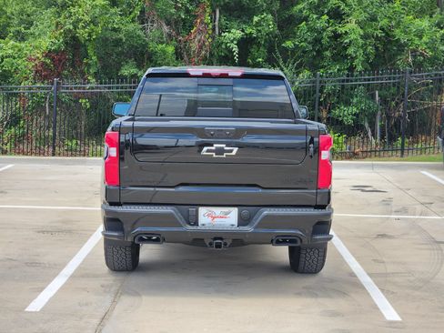 New 2026 Chevrolet Silverado 1500 High Country w/ Midnight Edition AWD/4WD image 8