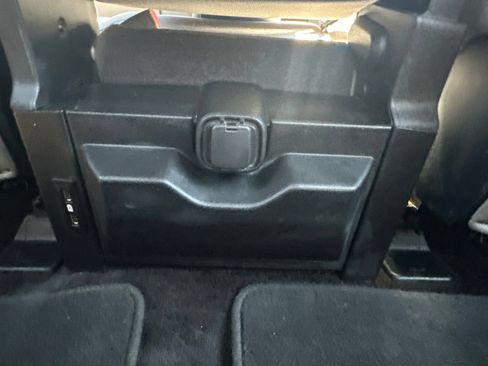 Used 2018 Ford F150 XLT AWD/4WD image 19