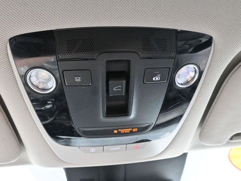 Used 2021 Kia Sorento SX Prestige image 30