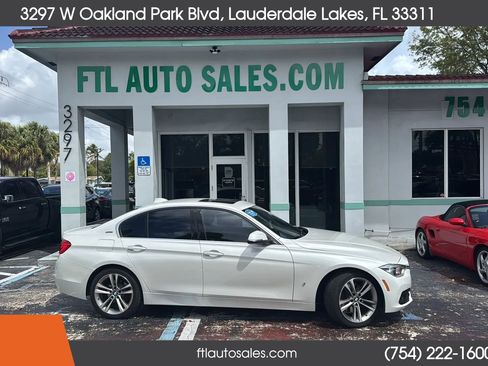 Used 2018 BMW 330e image 1