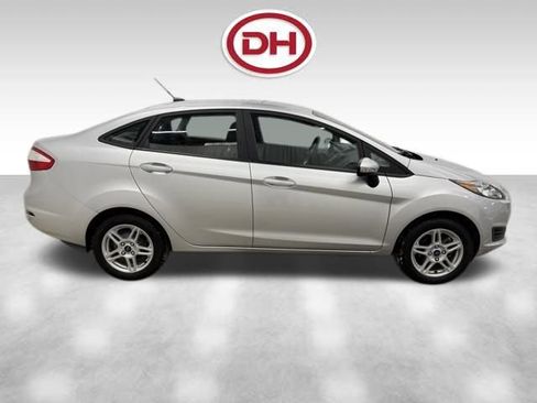Used 2019 Ford Fiesta SE w/ Cold Weather Package image 2